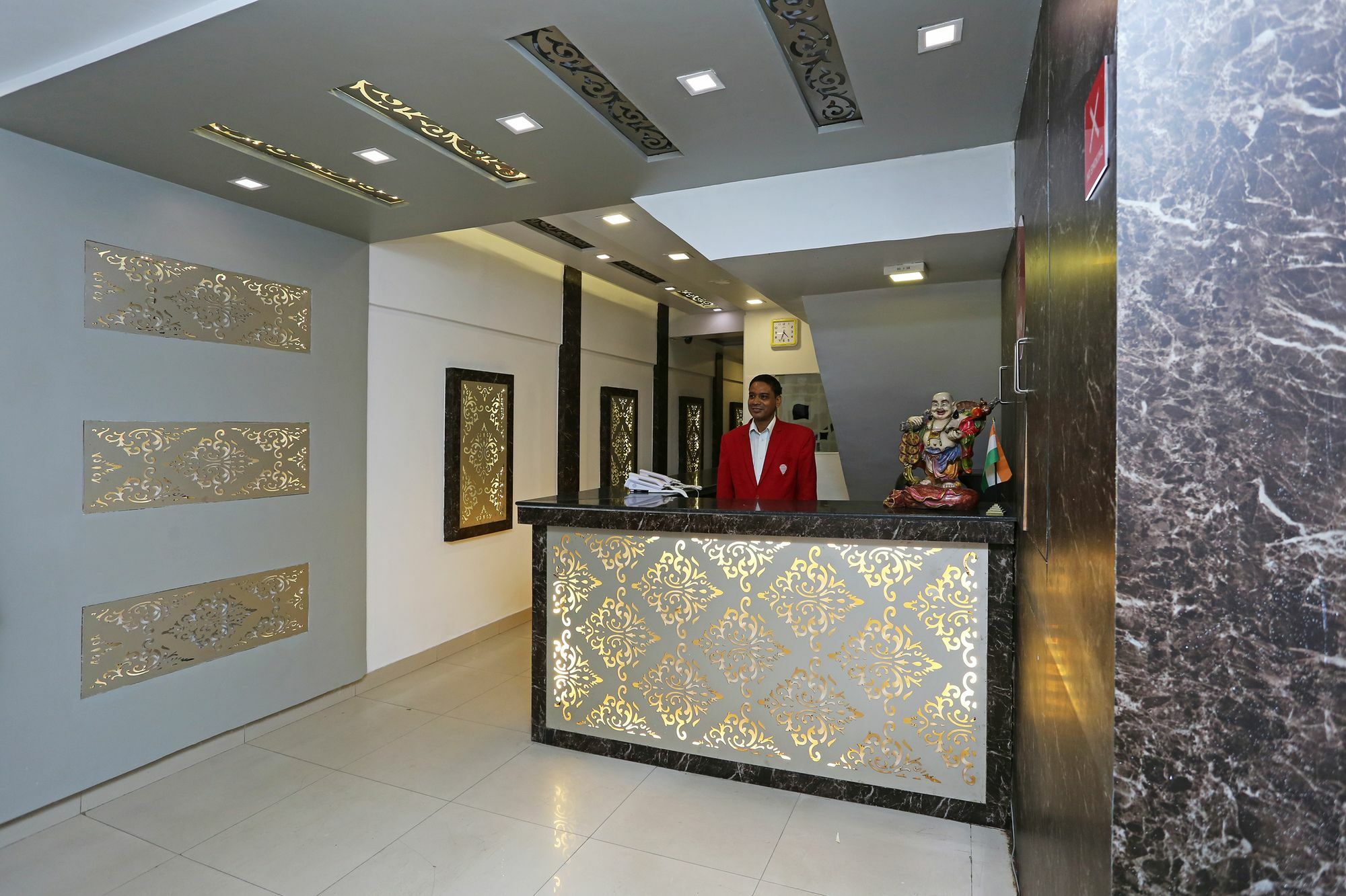 Hotel Elegant International New Delhi Ngoại thất bức ảnh